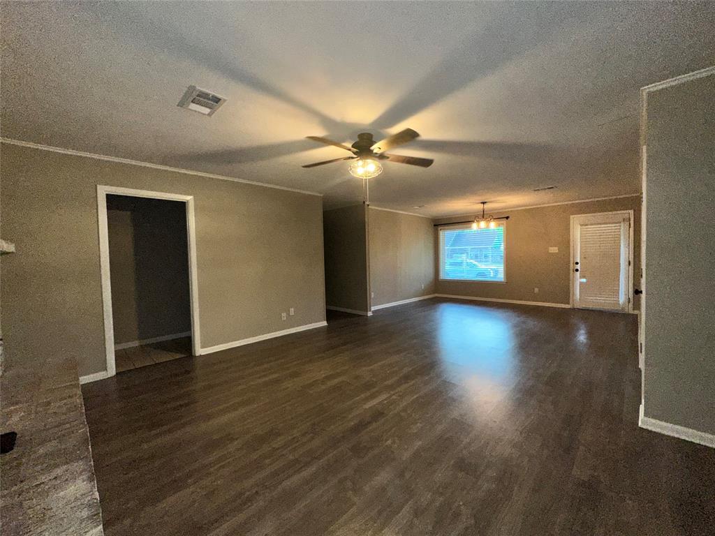 102 Ash Lane, Village Mills, Texas image 26