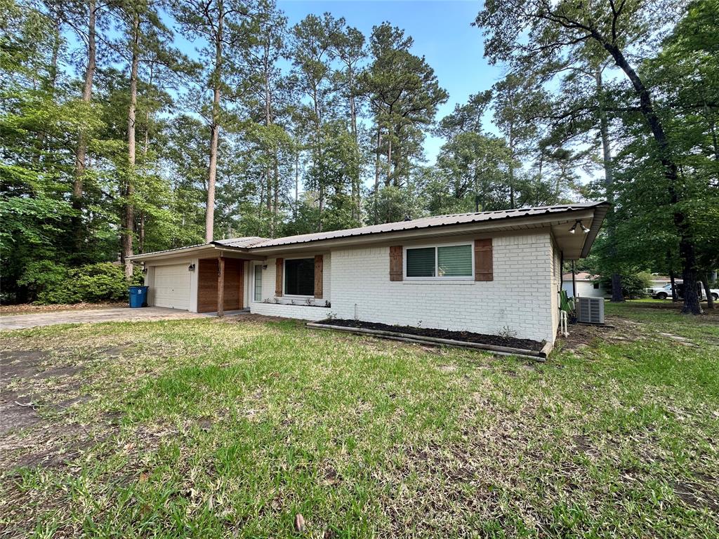 102 Ash Lane, Village Mills, Texas image 11