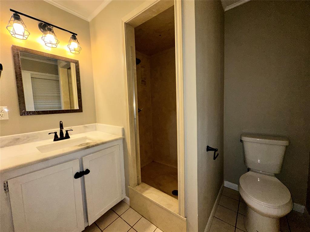 102 Ash Lane, Village Mills, Texas image 32
