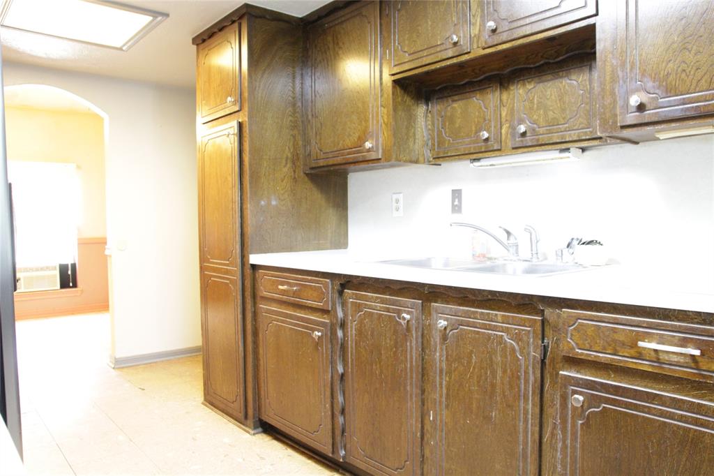 597 County Road 605, Angleton, Texas image 10