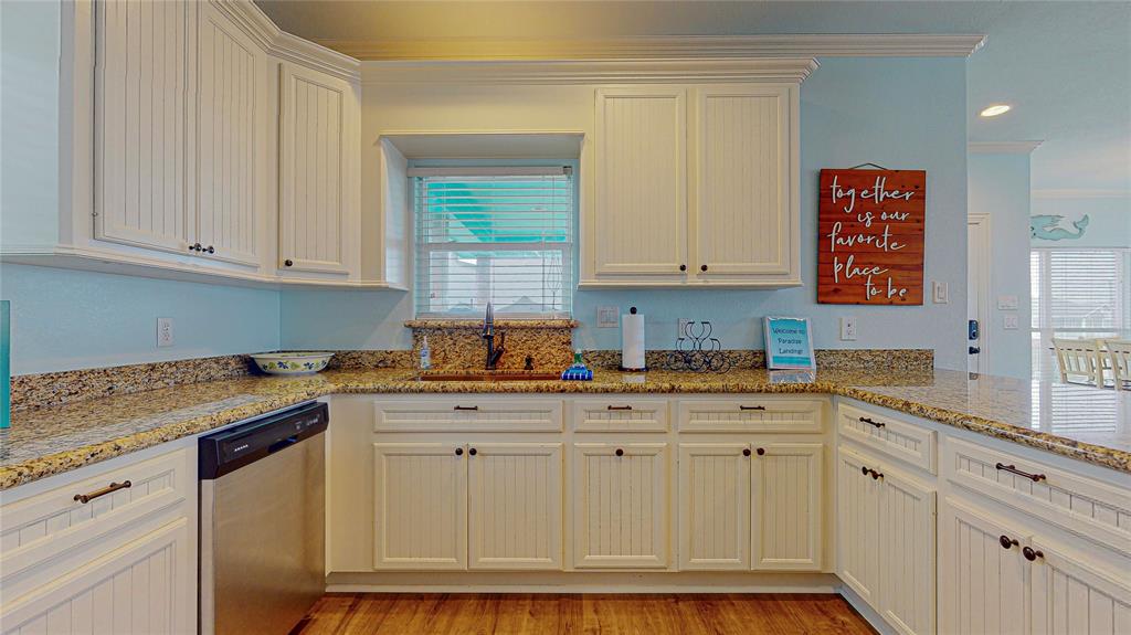 923 Tidelands Drive, Galveston, Texas image 17