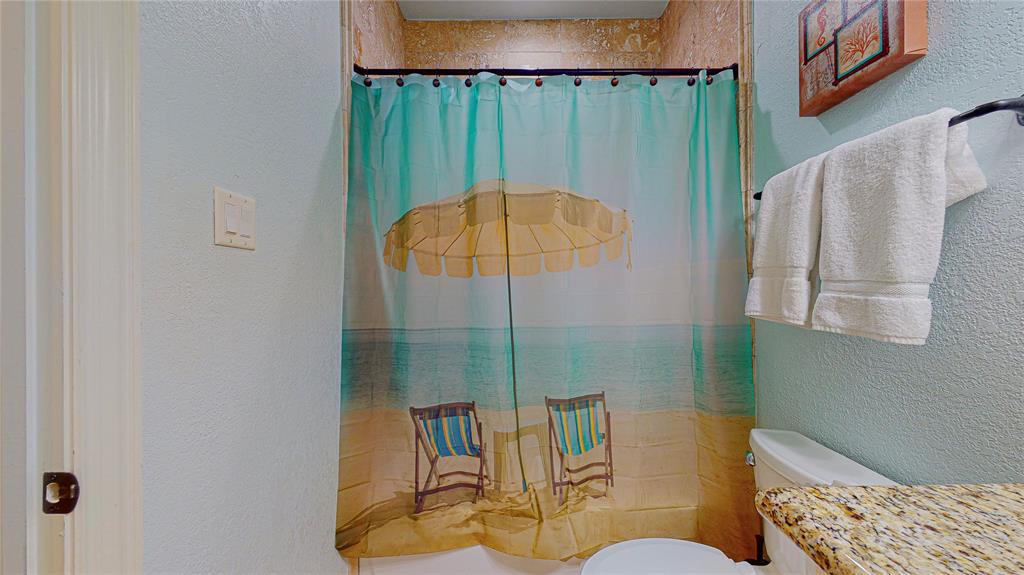 923 Tidelands Drive, Galveston, Texas image 32