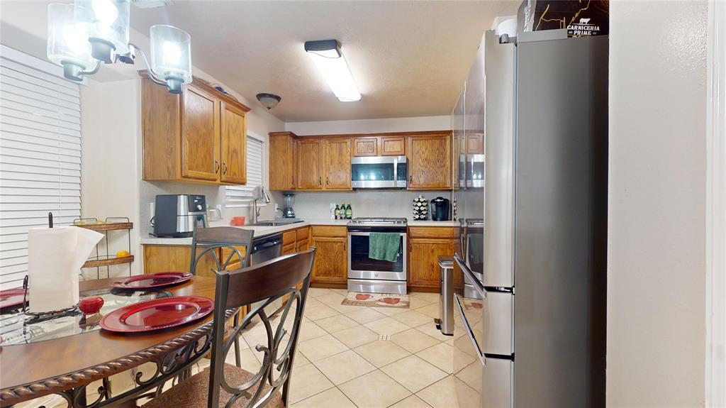 2623 Forge Creek Road, Houston, Texas image 16
