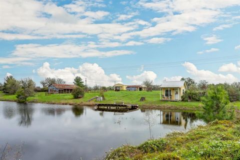 A home in La Grange