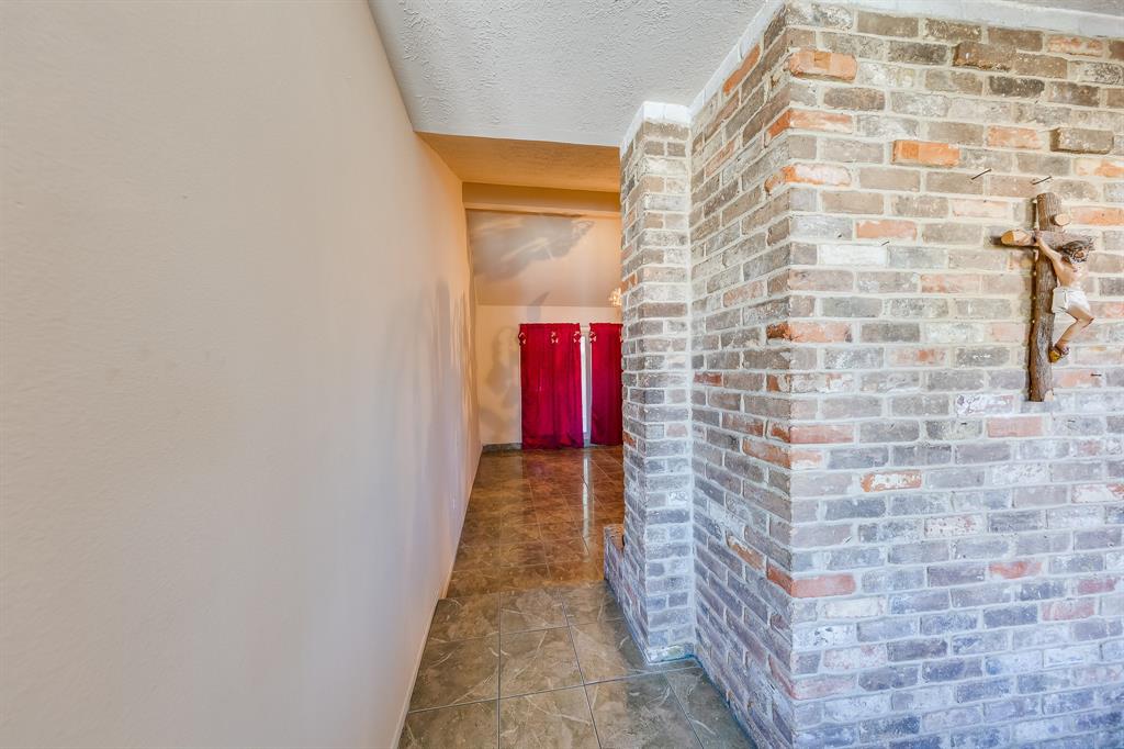730 Dell Dale Street, Channelview, Texas image 23