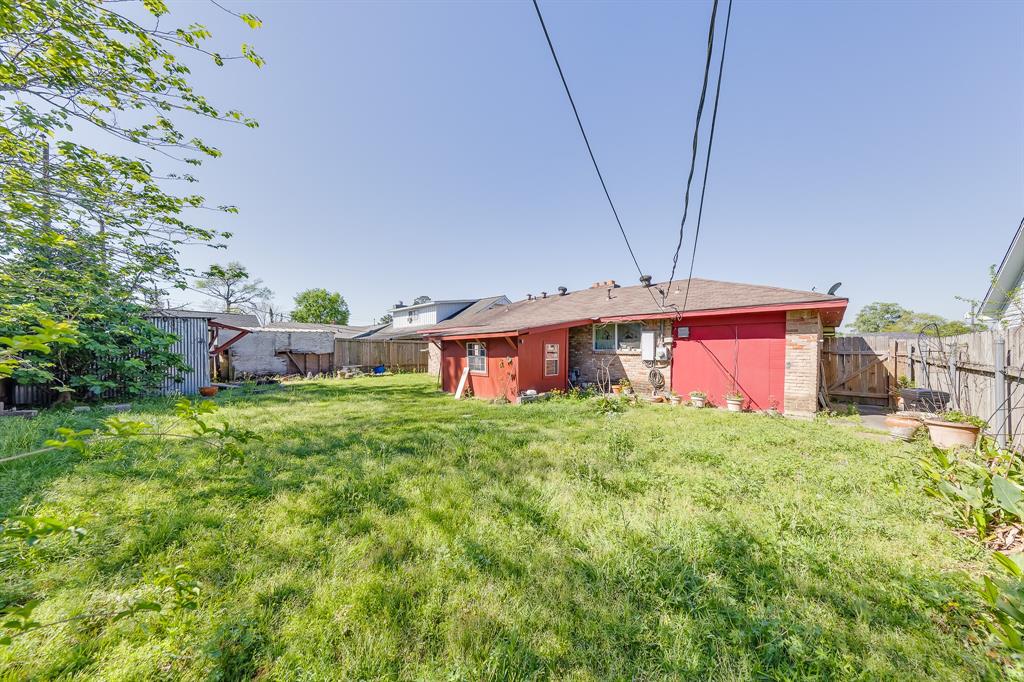 730 Dell Dale Street, Channelview, Texas image 31
