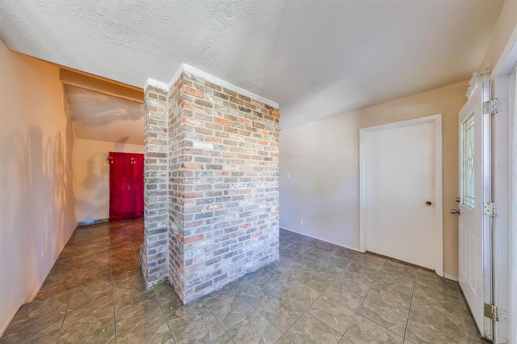 730 Dell Dale Street, Channelview, Texas image 27
