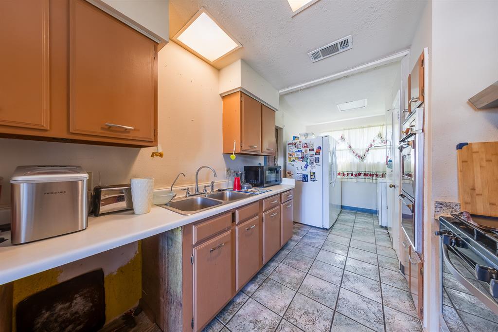 730 Dell Dale Street, Channelview, Texas image 20