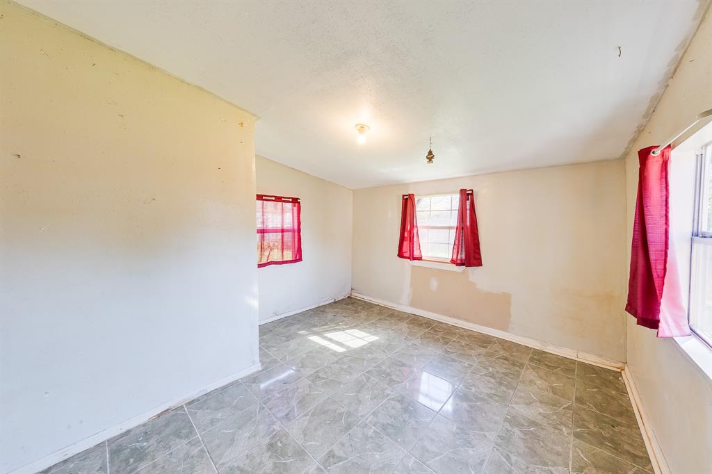 730 Dell Dale Street, Channelview, Texas image 5