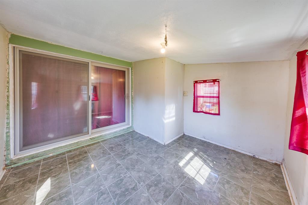 730 Dell Dale Street, Channelview, Texas image 6