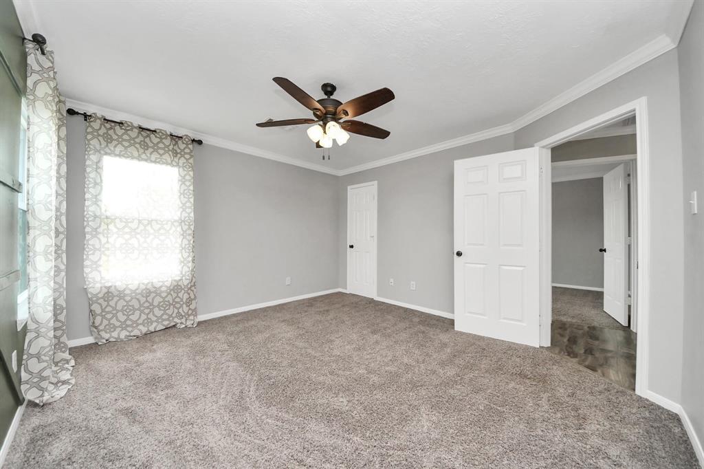 11027 Collingswood Drive, La Porte, Texas image 29