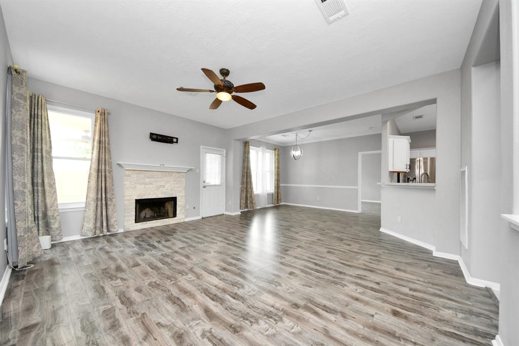 11027 Collingswood Drive, La Porte, Texas image 14