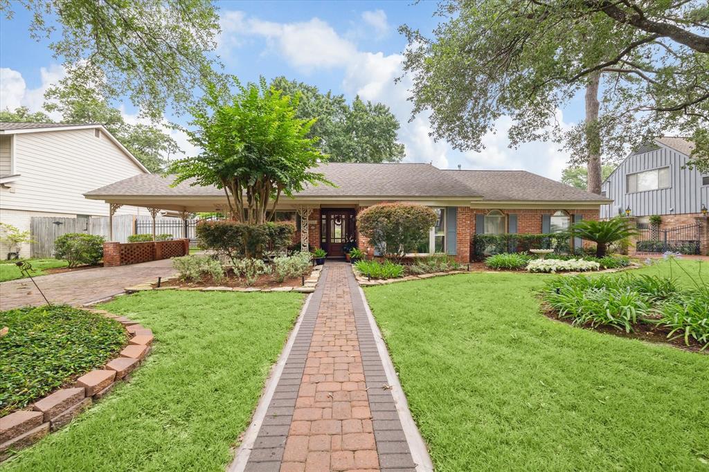 View Houston, TX 77043 house