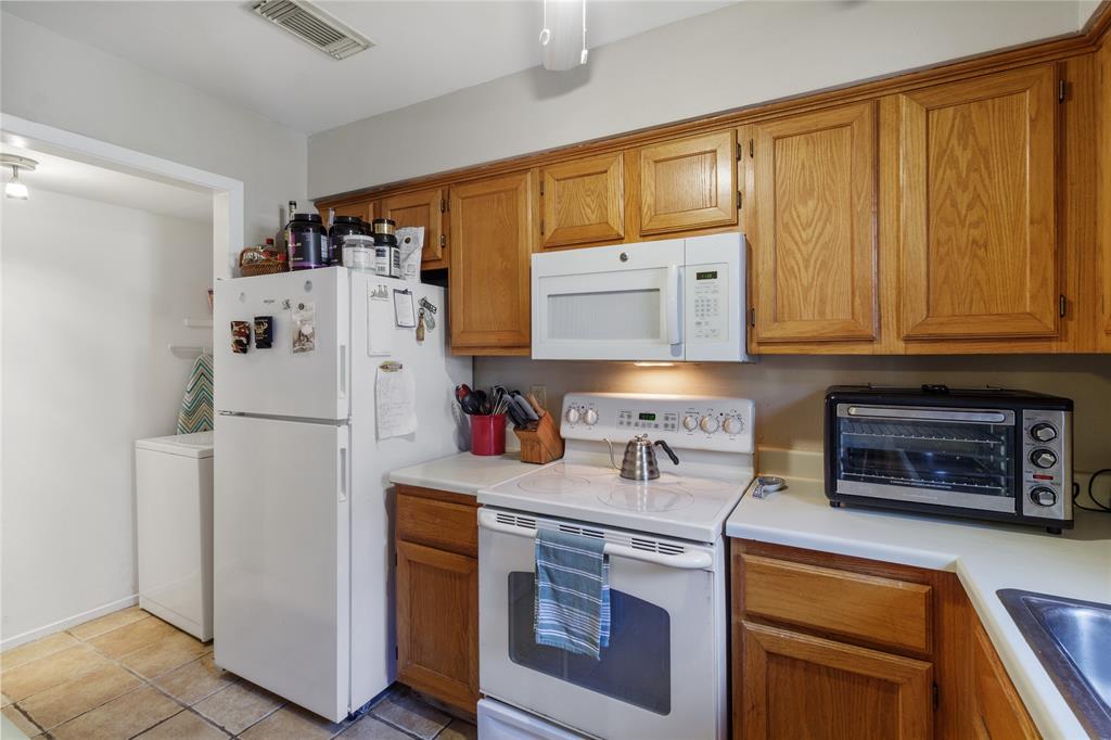1904 Dartmouth Street #A4, College Station, Texas image 10