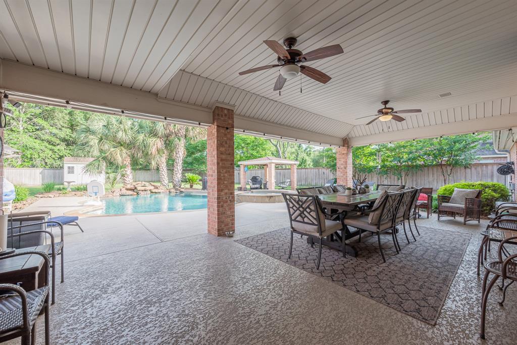 23530 Powder Mill Drive, Tomball, Texas image 44