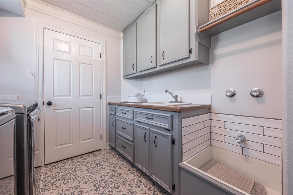 23530 Powder Mill Drive, Tomball, Texas image 33
