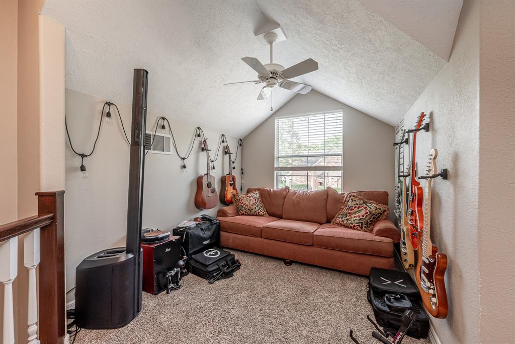 23530 Powder Mill Drive, Tomball, Texas image 38