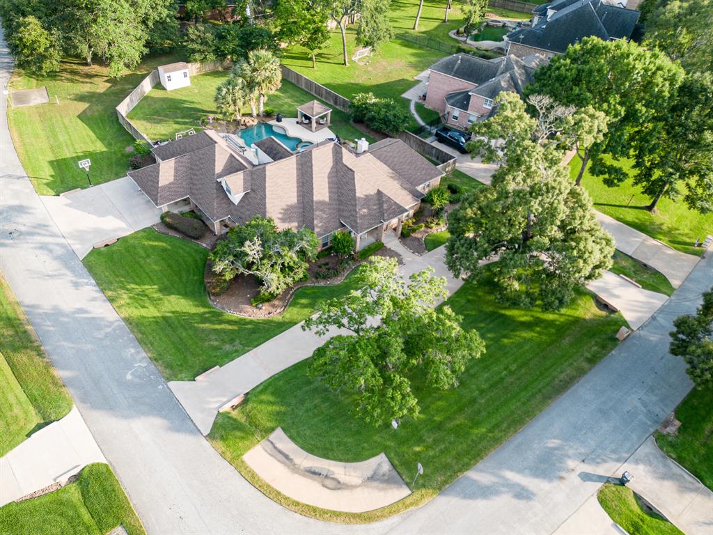 23530 Powder Mill Drive, Tomball, Texas image 7
