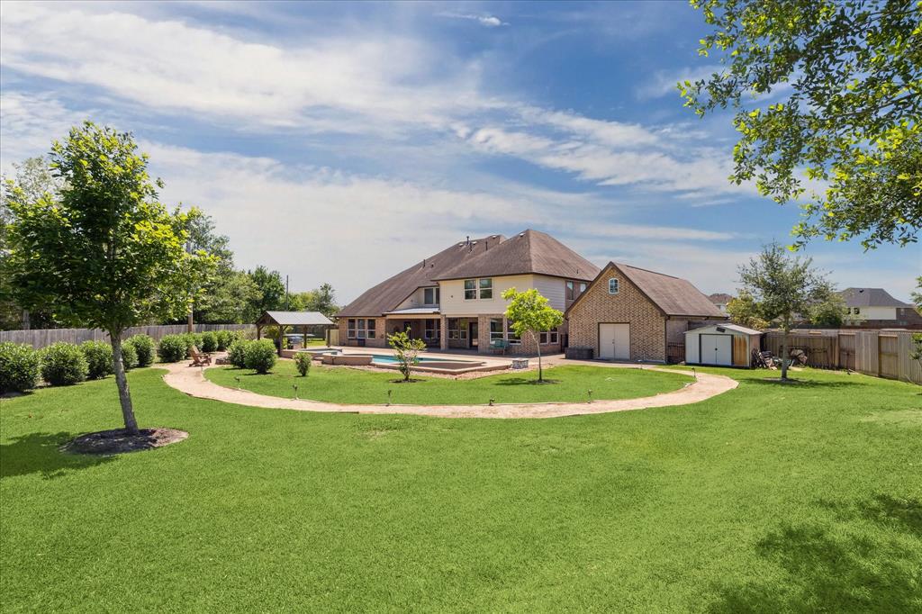2414 Lakeway Drive, Friendswood, Texas image 38