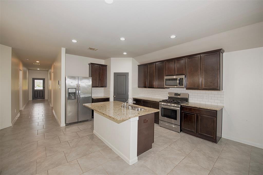 2128 Del Mar Drive, Texas City, Texas image 13