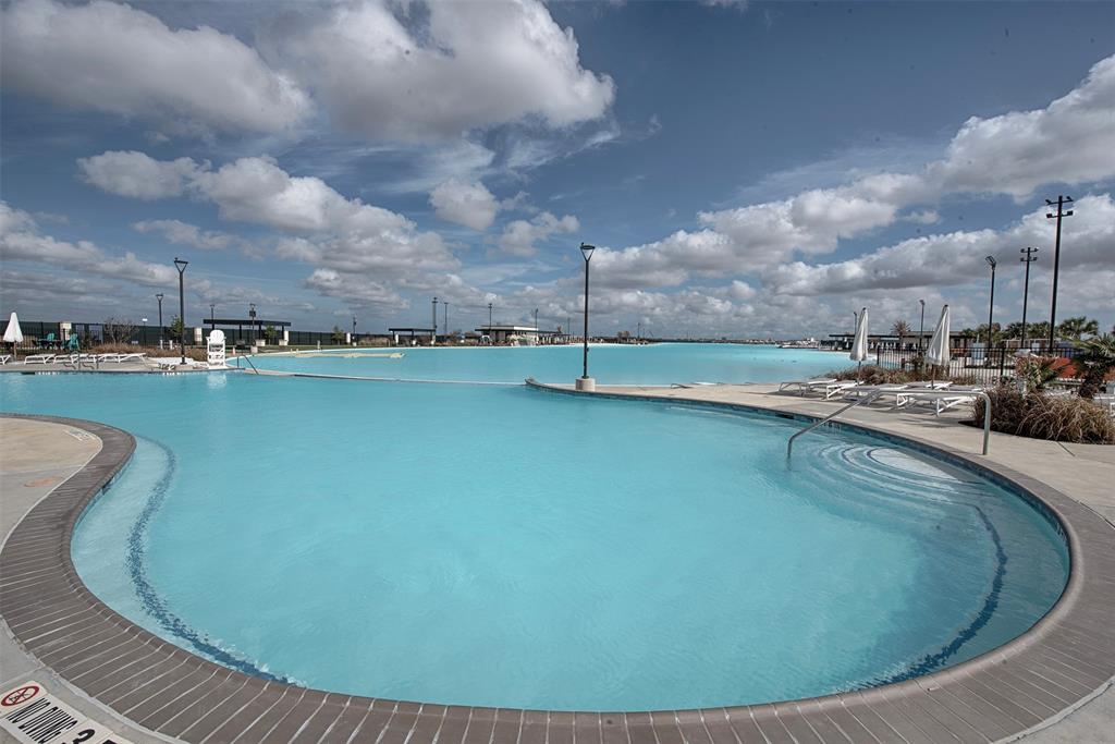 2128 Del Mar Drive, Texas City, Texas image 38