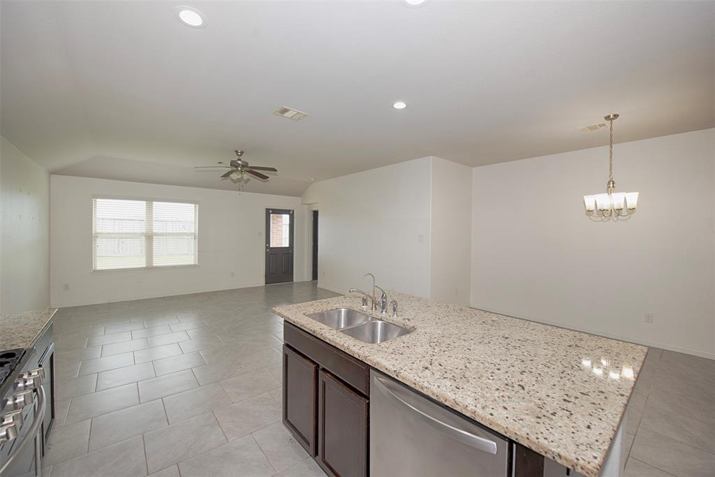 2128 Del Mar Drive, Texas City, Texas image 12