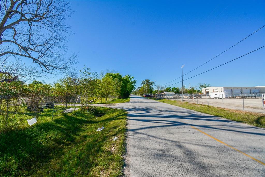 1236 Becker Street, Channelview, Texas image 10