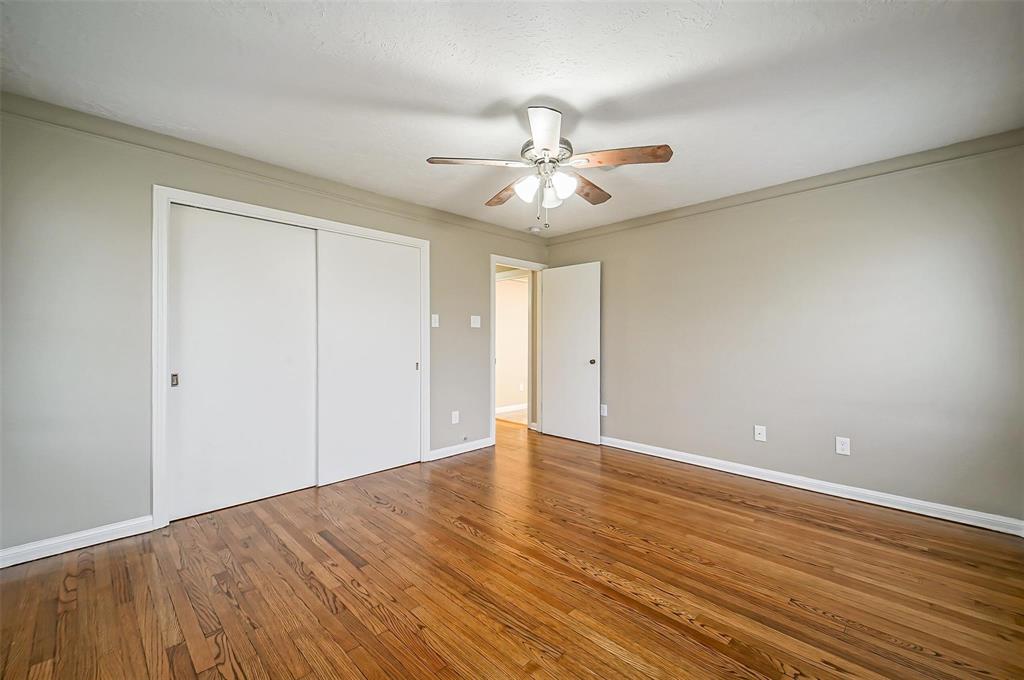 4418 W Pasadena Boulevard, Deer Park, Texas image 27