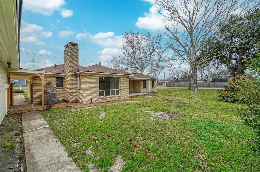 4418 W Pasadena Boulevard, Deer Park, Texas image 30