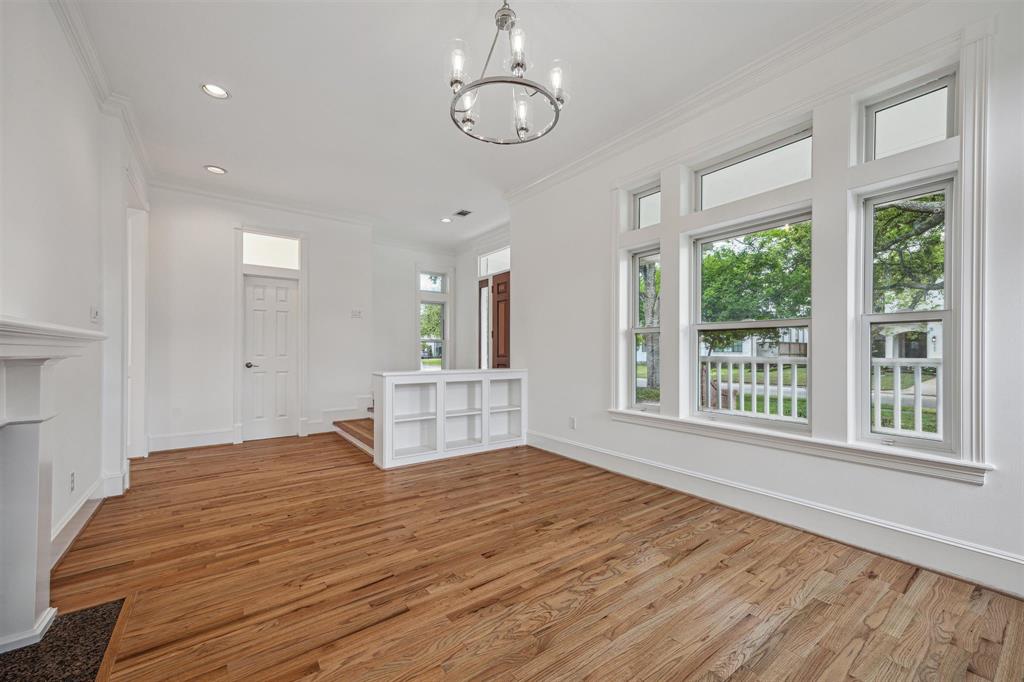 5302 Huisache Street, Bellaire, Texas image 4