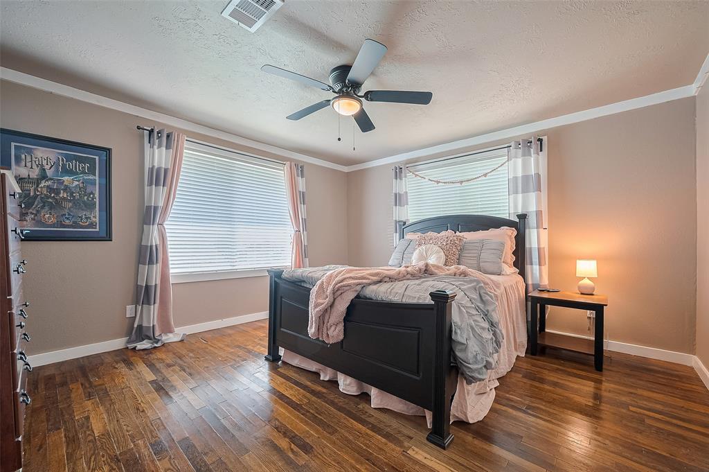 708 Sam Houston Avenue, Huntsville, Texas image 28