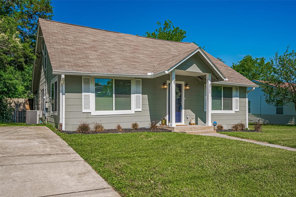 708 Sam Houston Avenue, Huntsville, Texas image 39