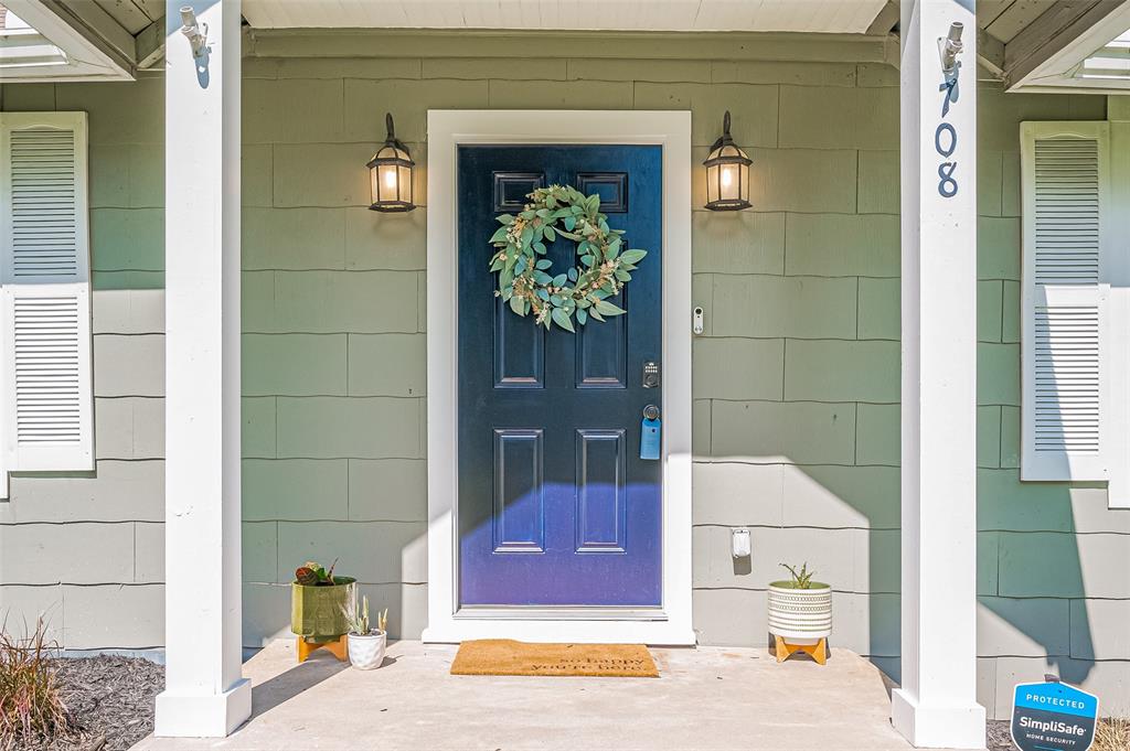 708 Sam Houston Avenue, Huntsville, Texas image 2