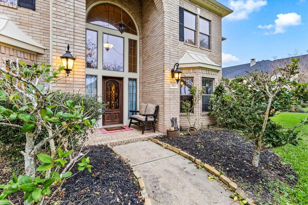 3913 Pebble Brook Drive
