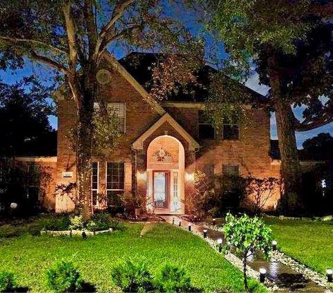 Single Family Residence in Houston TX 14506 Summerwood Lakes Drive.jpg