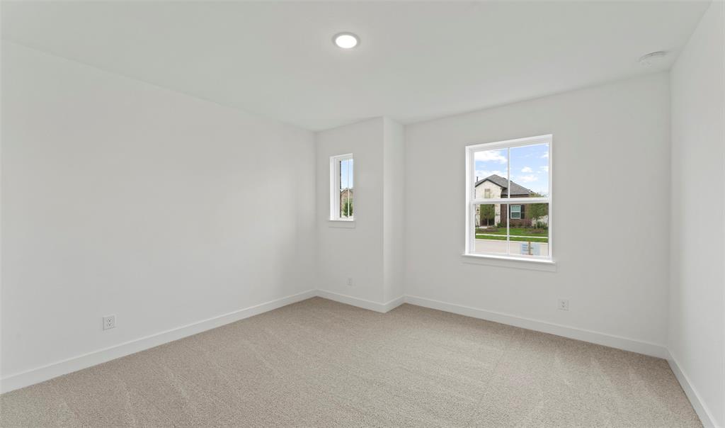 305 Boulden Court, Sealy, Texas image 4
