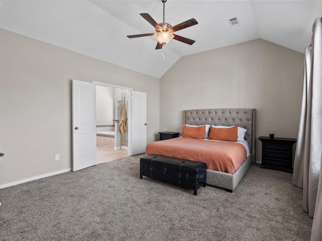 1604 Nacogdoches Valley Drive, League City, Texas image 13