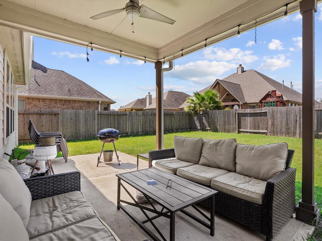 1604 Nacogdoches Valley Drive, League City, Texas image 37