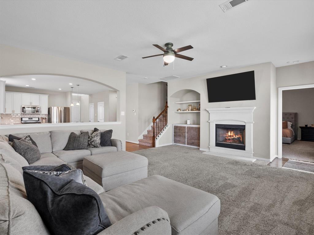1604 Nacogdoches Valley Drive, League City, Texas image 5