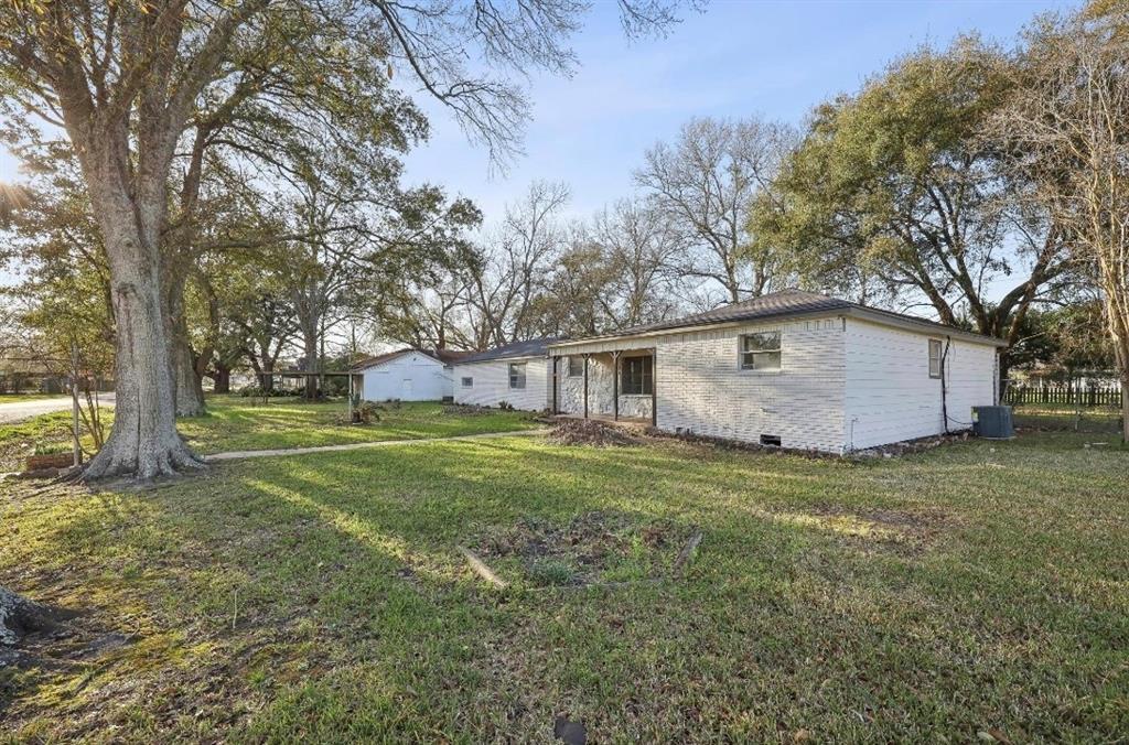 295 N Parkway Drive, Beaumont, Texas image 4