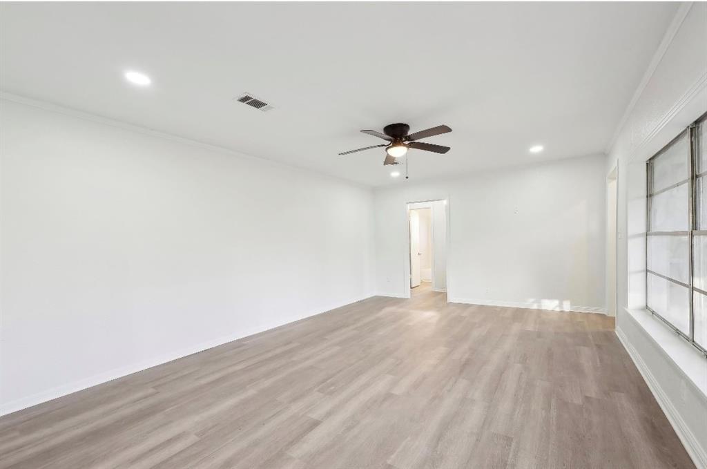 295 N Parkway Drive, Beaumont, Texas image 7
