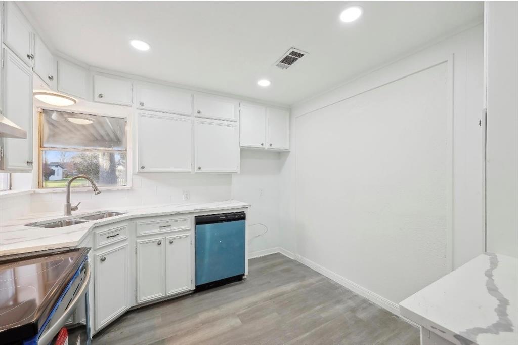 295 N Parkway Drive, Beaumont, Texas image 11