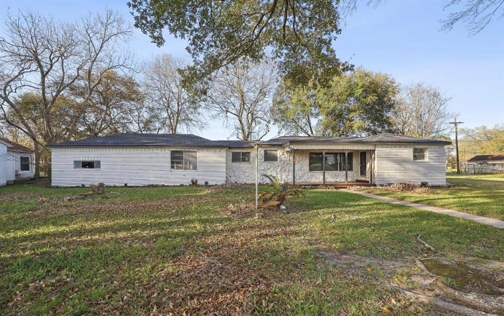 295 N Parkway Drive, Beaumont, Texas image 1
