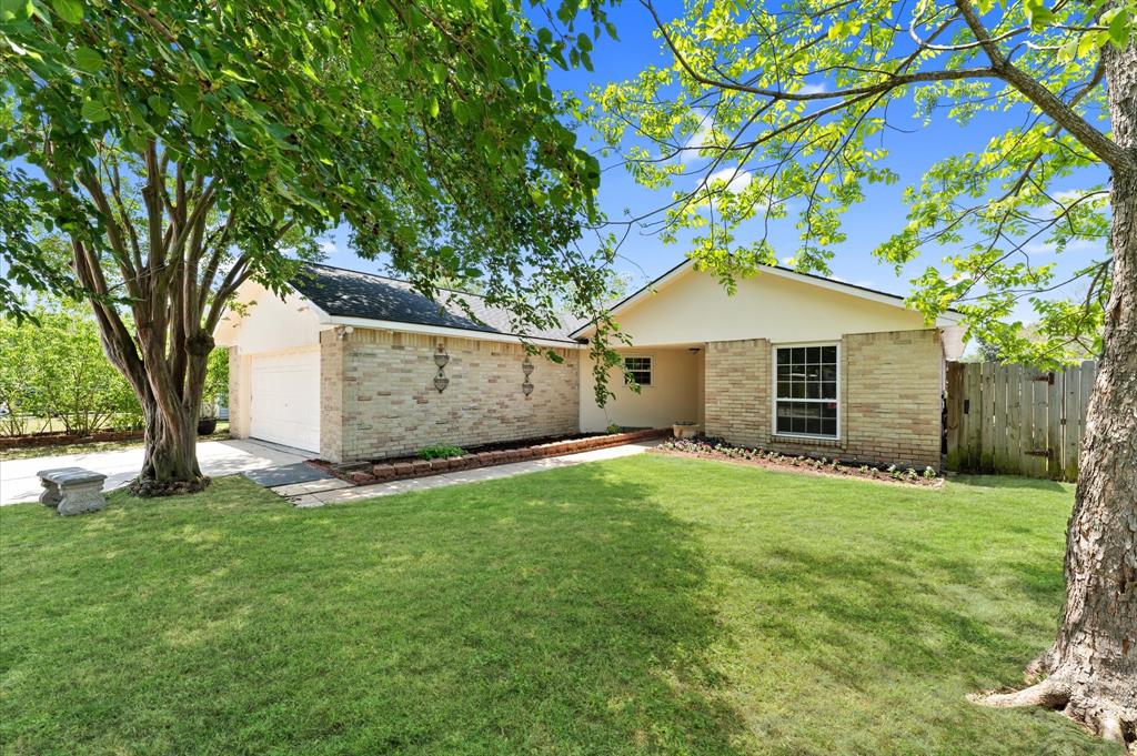 8327 Snail Hollow Drive