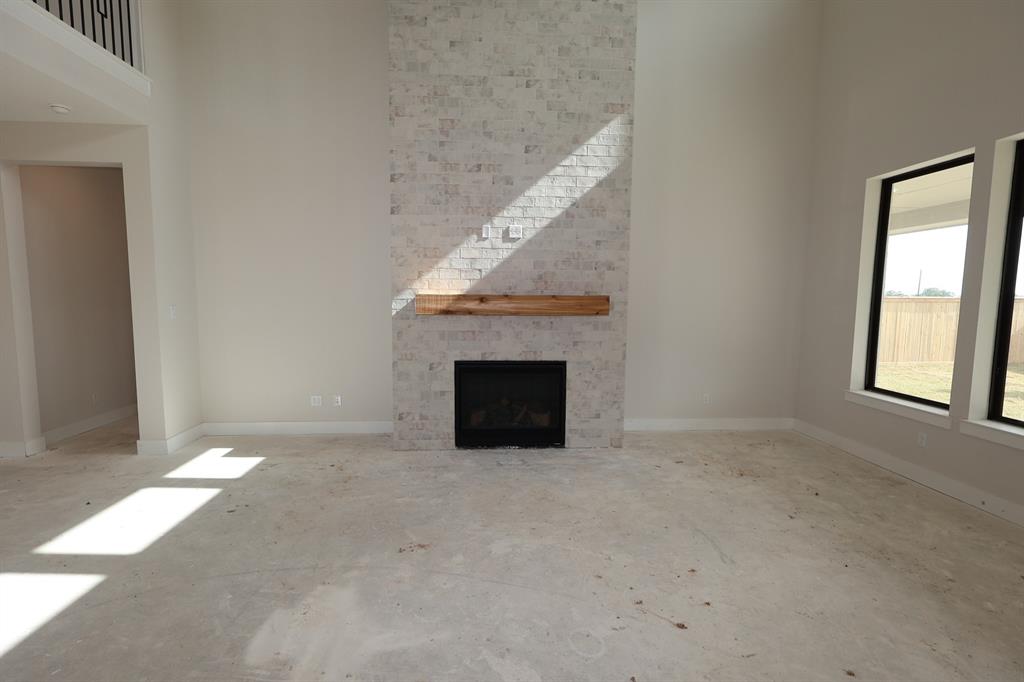 10823 Rosary Pea Lane