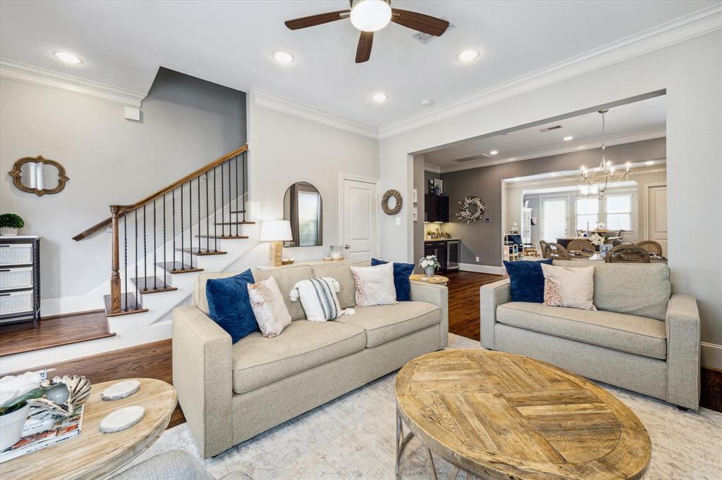 830 W 17th Street #B, Houston, Texas image 2