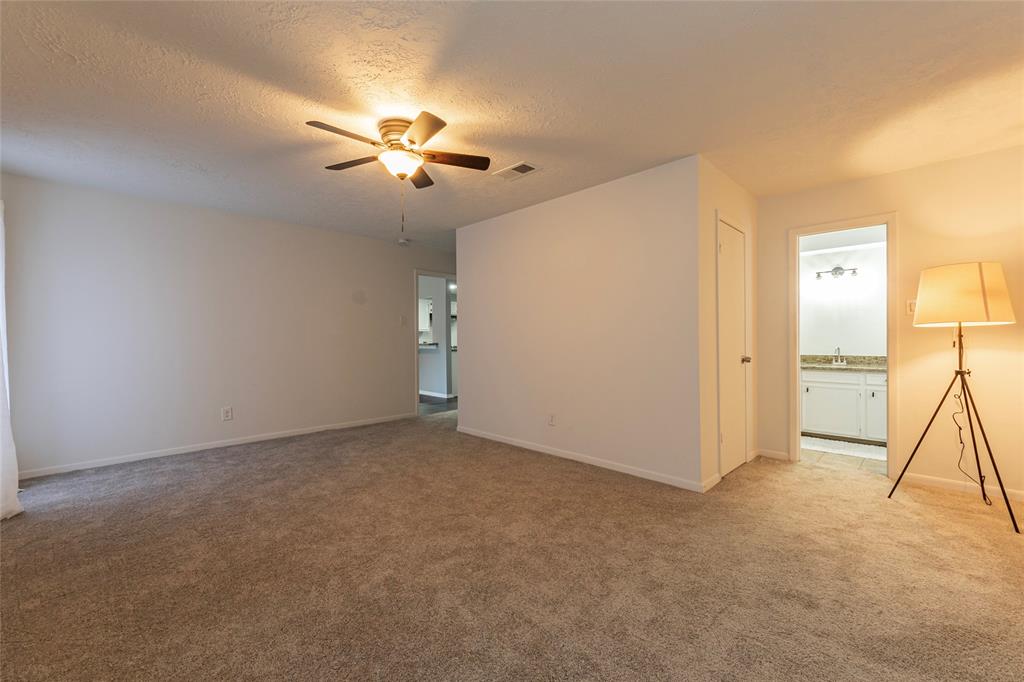 913 N Amy Drive, Deer Park, Texas image 7