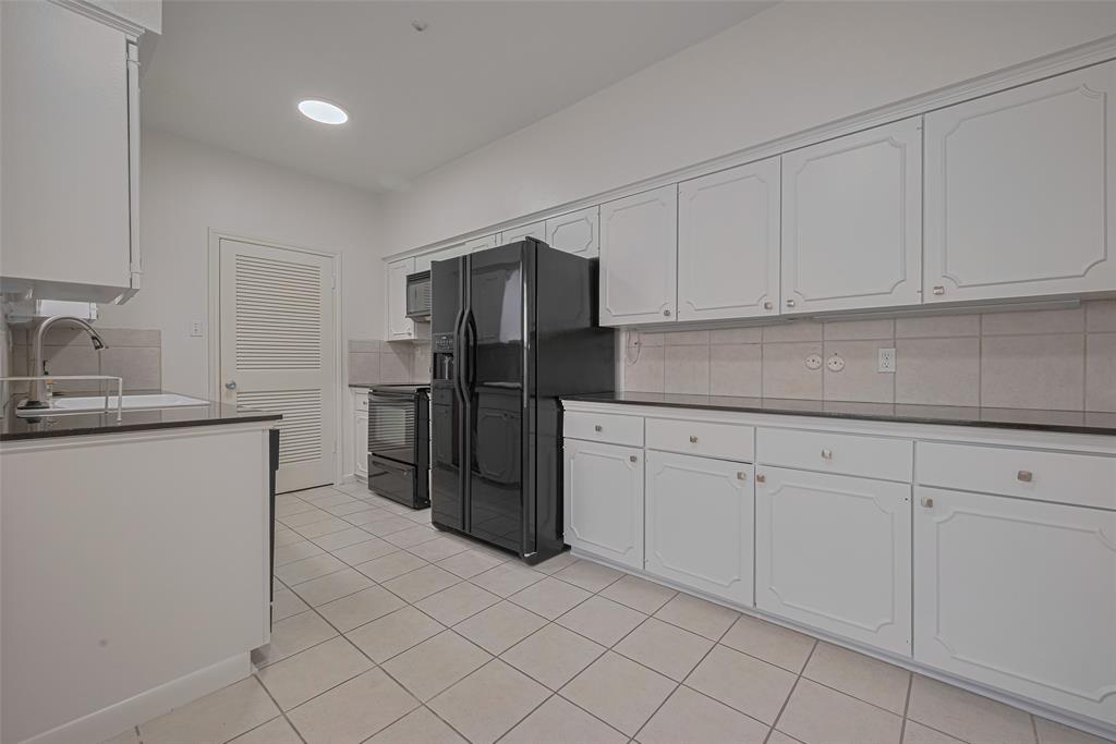 5825 Sugar Hill Drive #71, Houston, Texas image 9