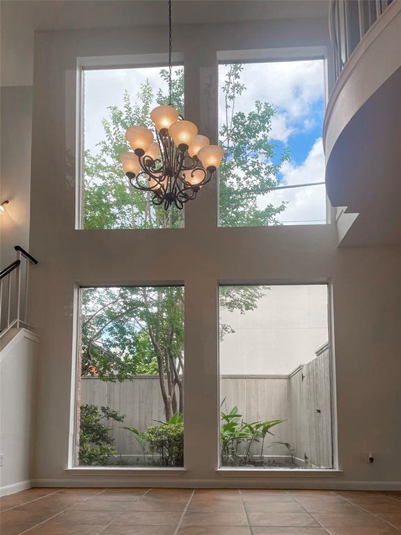 5825 Sugar Hill Drive #71, Houston, Texas image 6