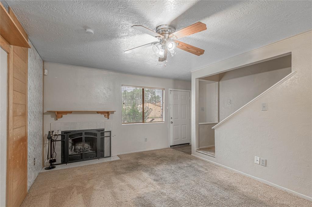 2521 Crosstimbers Street #K2, Huntsville, Texas image 7
